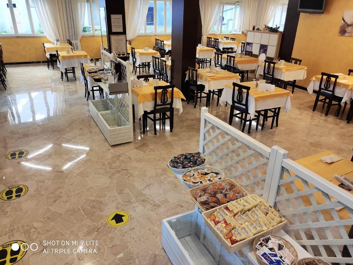 Mantovani Hotel Mariù Rimini Extérieur photo
